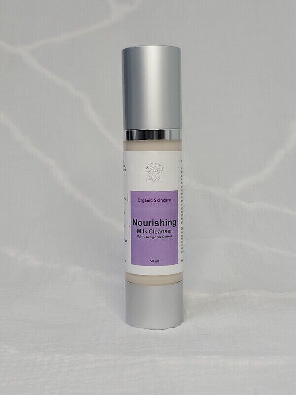 Exclusive Gold Anti-Aging Skincare Package - Image 3